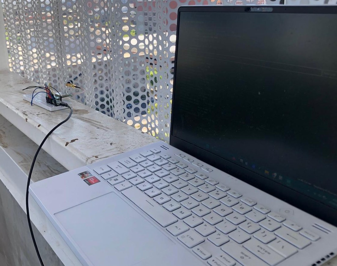 Outdoor LoRa range test with a laptop ground station